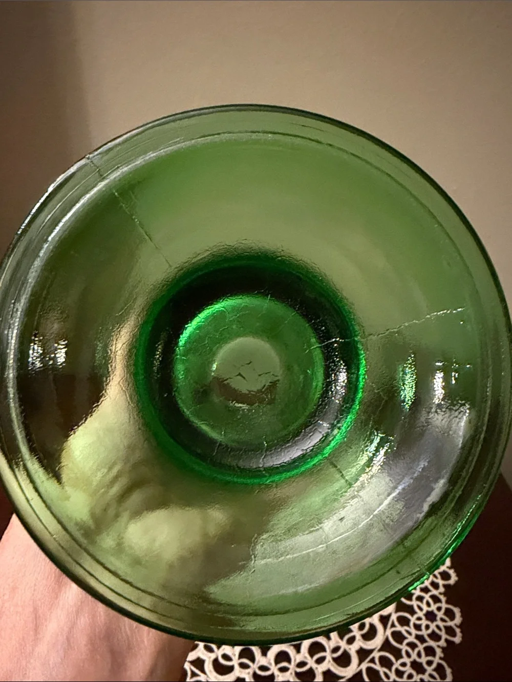 Vintage 1960’s Anchor Hocking Harvest Grape Octagonal Vase Emerald Green Pressed